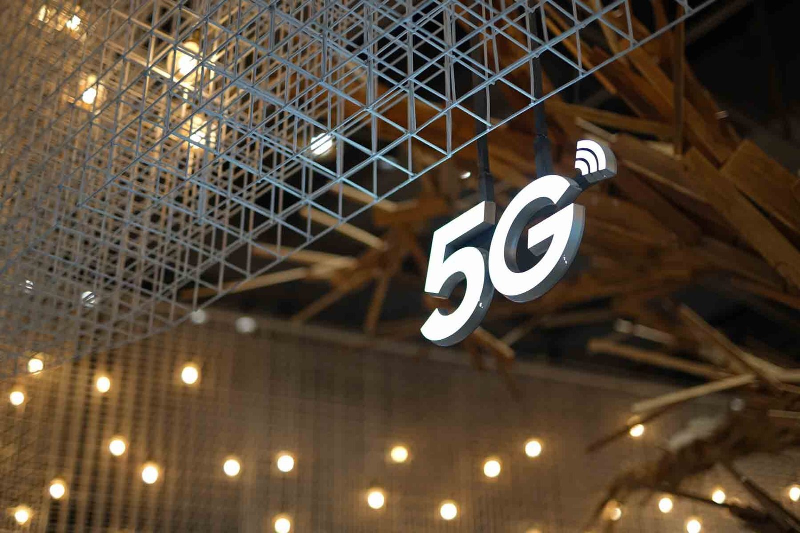 Unleashing the Power of 5G Networks: The Future of Connectivity